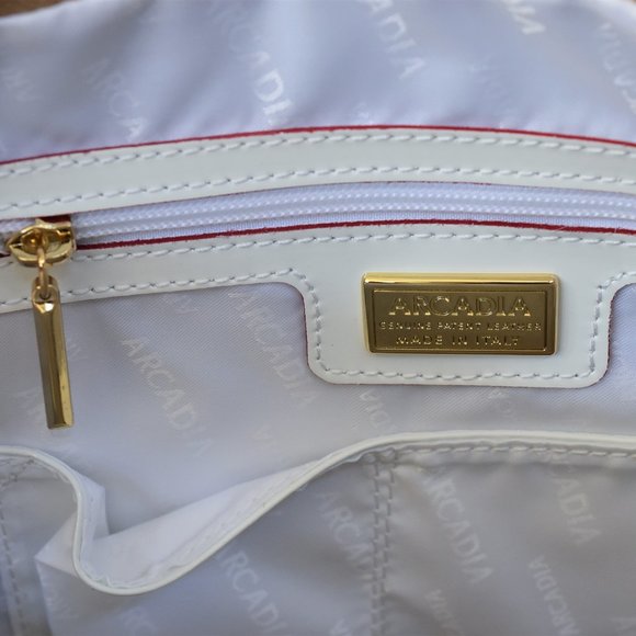 NEW! Arcadia dome satchel crossbody White Bag - Picture 14 of 16